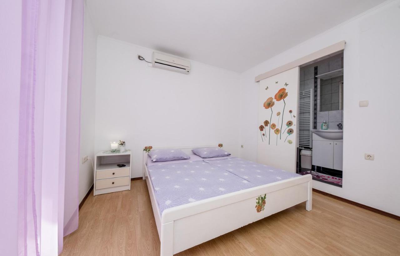 Apartments Makaus Supetarska Draga Exteriér fotografie